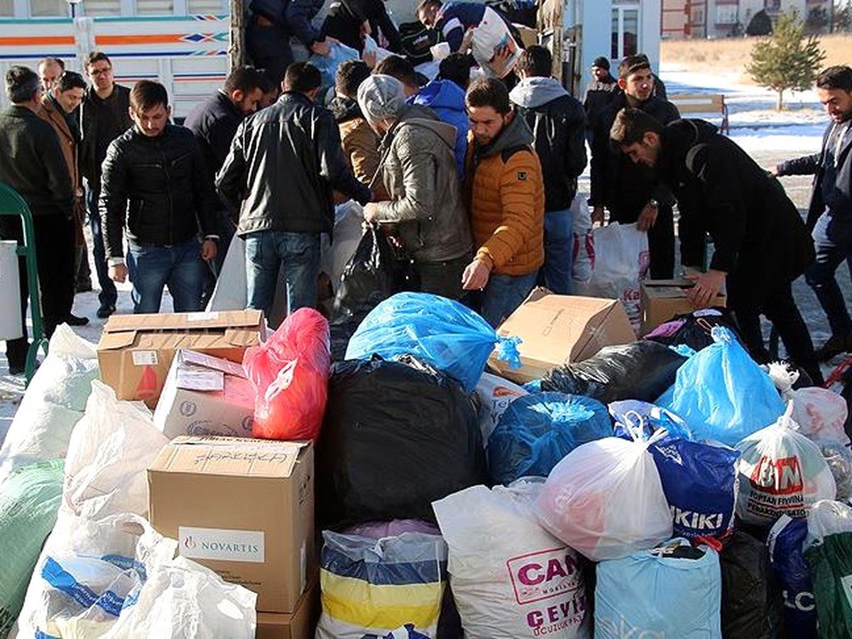 Ortaokul Öğrencilerinden Halep\'e Yardım