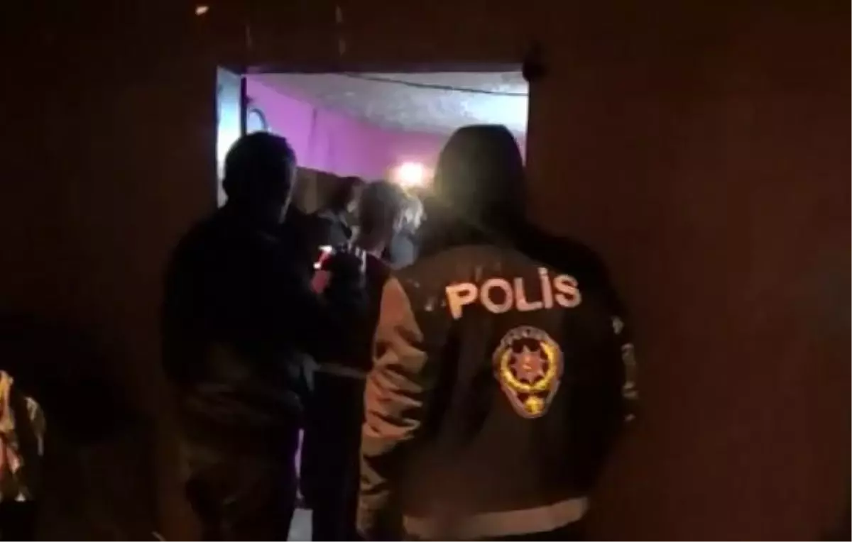 Sakarya\'da Polisin Asayiş Operasyonu: 20 Gözaltı