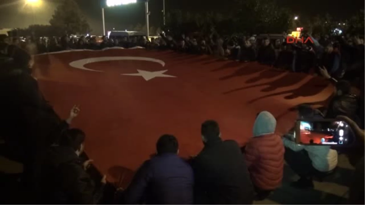 Samsun - Şehit Askerler Samsun\'da Gözyaşlarıyla Karşılandı