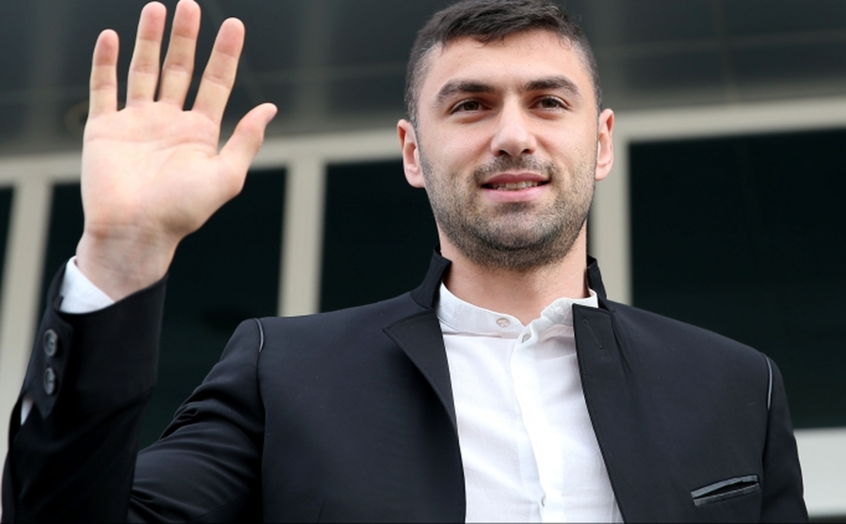Şehitlere Saygı Maçı"Nın Ardından - Burak Yılmaz