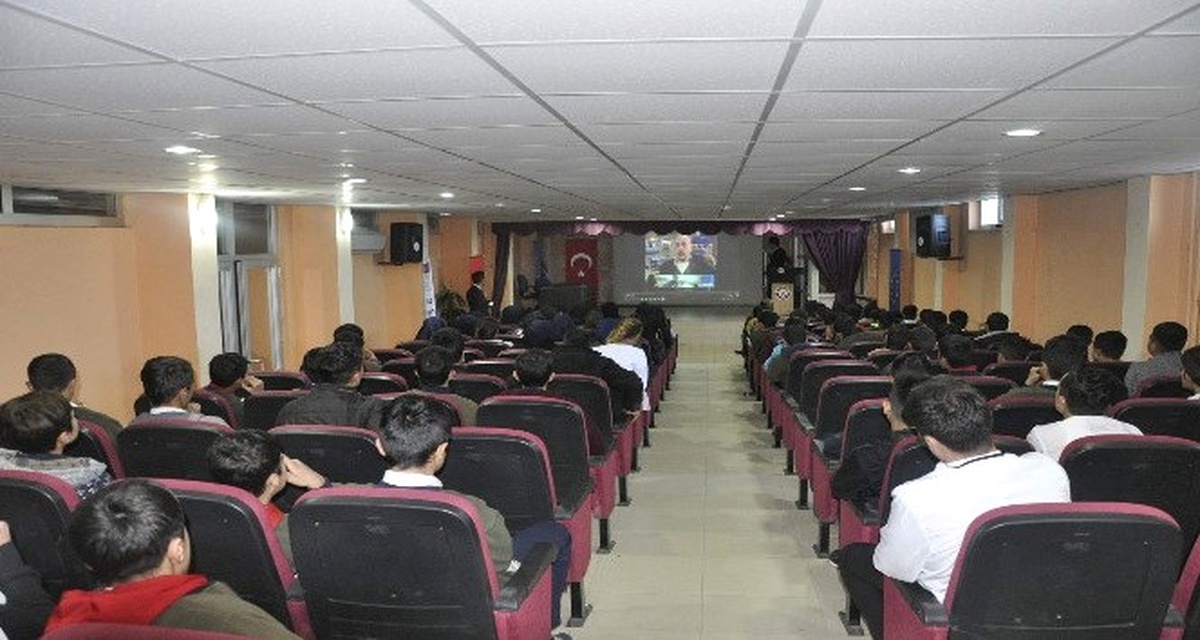 Siirt\'te Sosyal Güvenlik Semineri