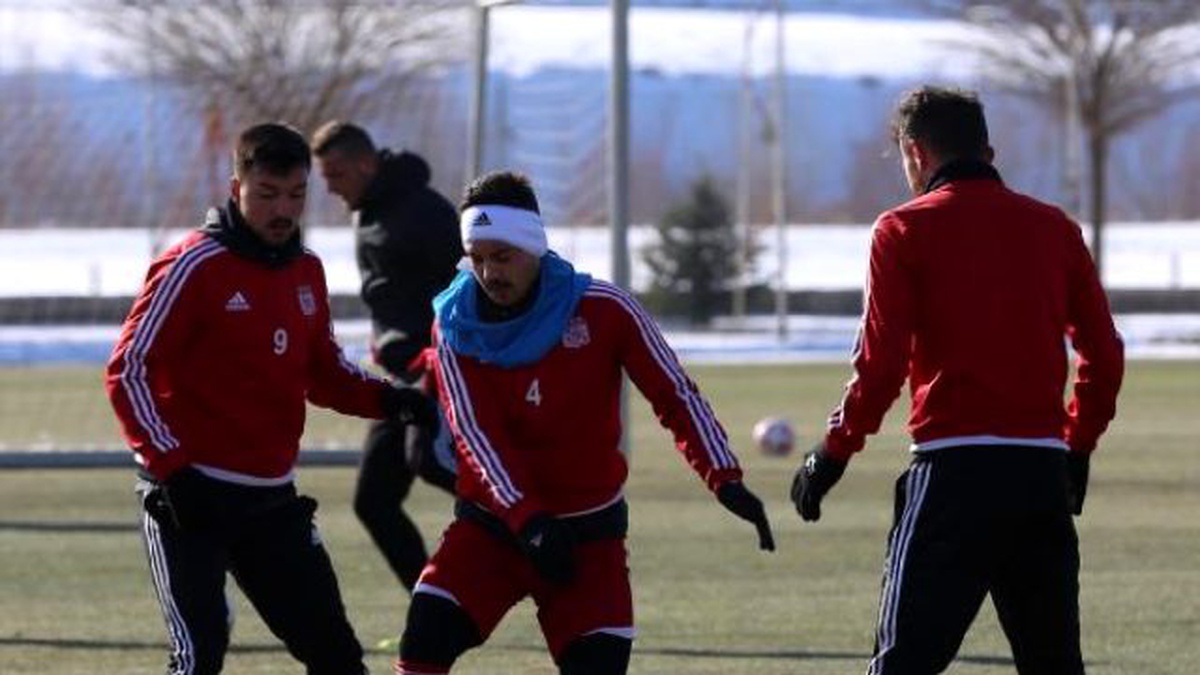 Sivasspor, Adana Demirspor Maçı Hazırlıklarını Sürdürdü