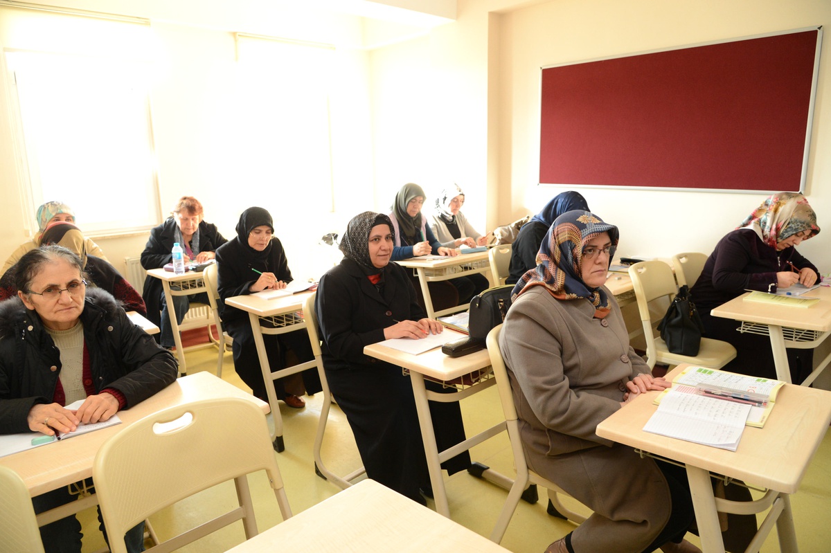 Ücretsiz Okuma Yazma Kursu\'nun Yeni Dönem Kurs Kayıtları Başladı