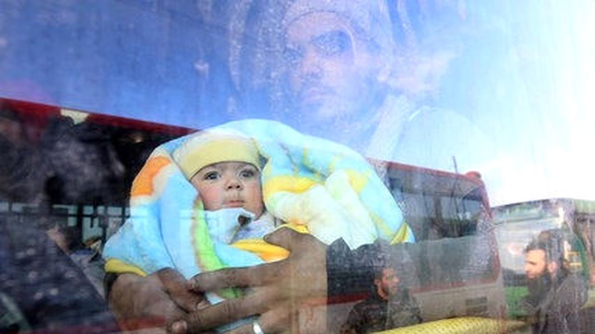 Uluslararası Kızılhaç Örgütü: Halep\'ten 34 Bin Kişi Tahliye Edildi