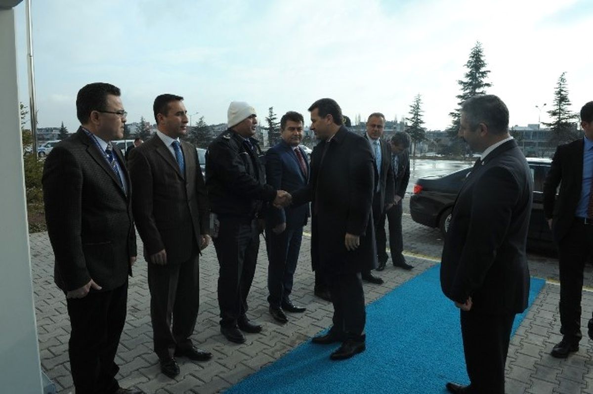 Vali Çelik, Emniyet Müdürü Dinç\'i Ziyaret Etti