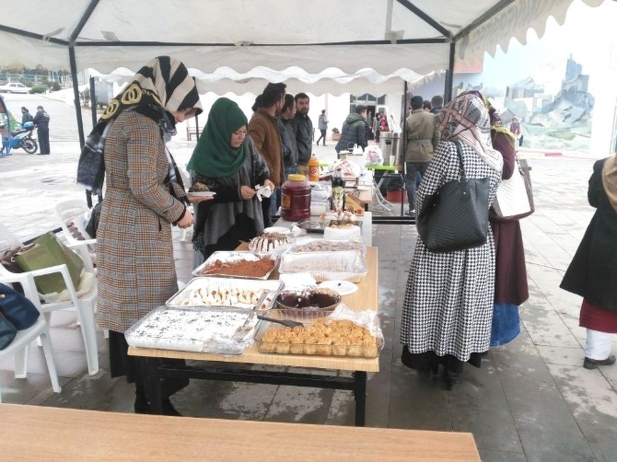 Adıyaman Üniversitesinde Halep\'e Yardım Kermesi Düzenlendi