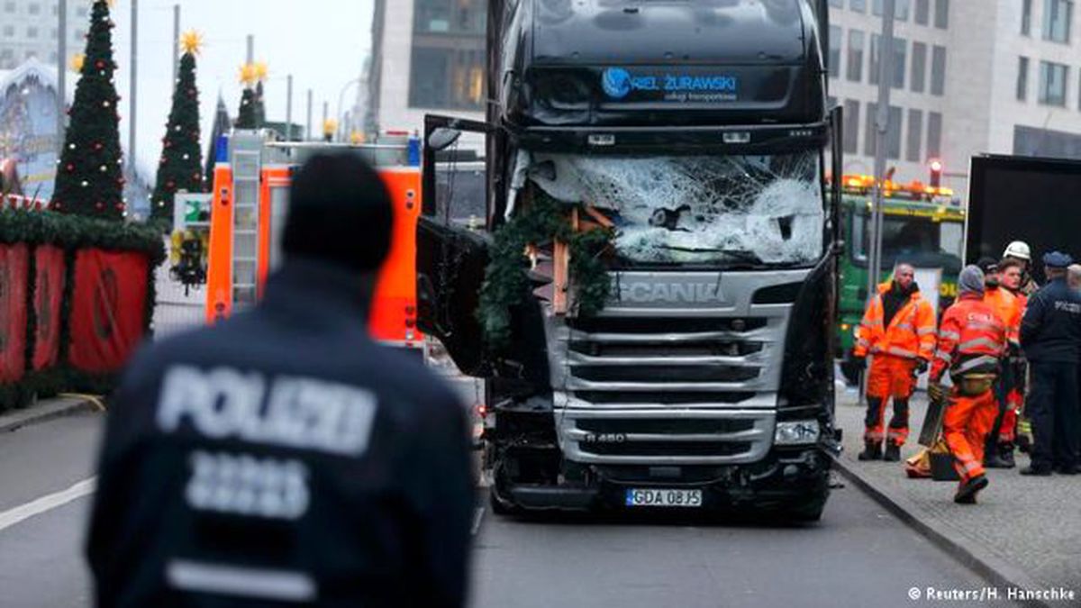 Alman Basını: Berlin Saldırganı Milano\'da Öldürüldü (2)