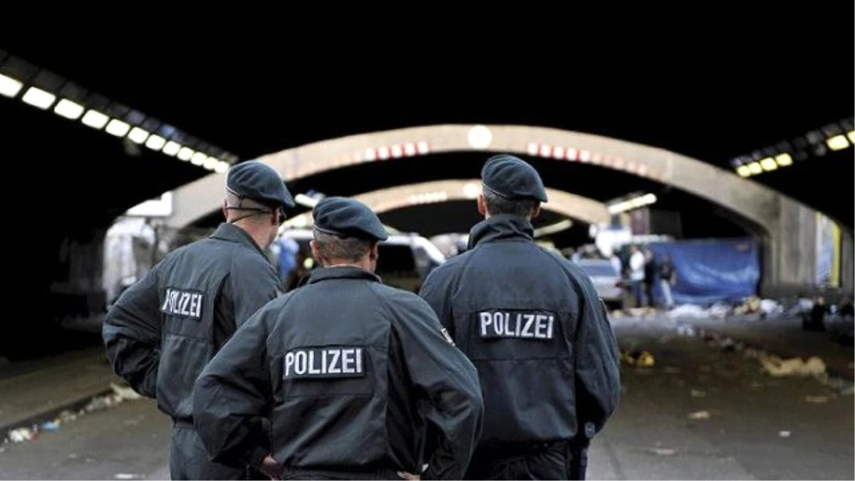 Alman Polisi Saldırı Hazırlığında Olduğundan Şüphelenilen İki Kişiyi Gözaltına Aldı