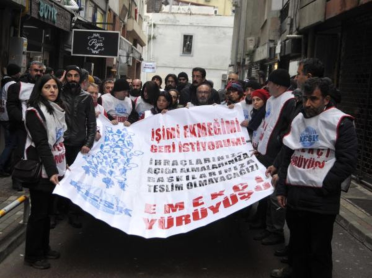 Ankara\'ya Yürüyen Kesk Üyeleri ile Polis Arasında Arbede Çıktı