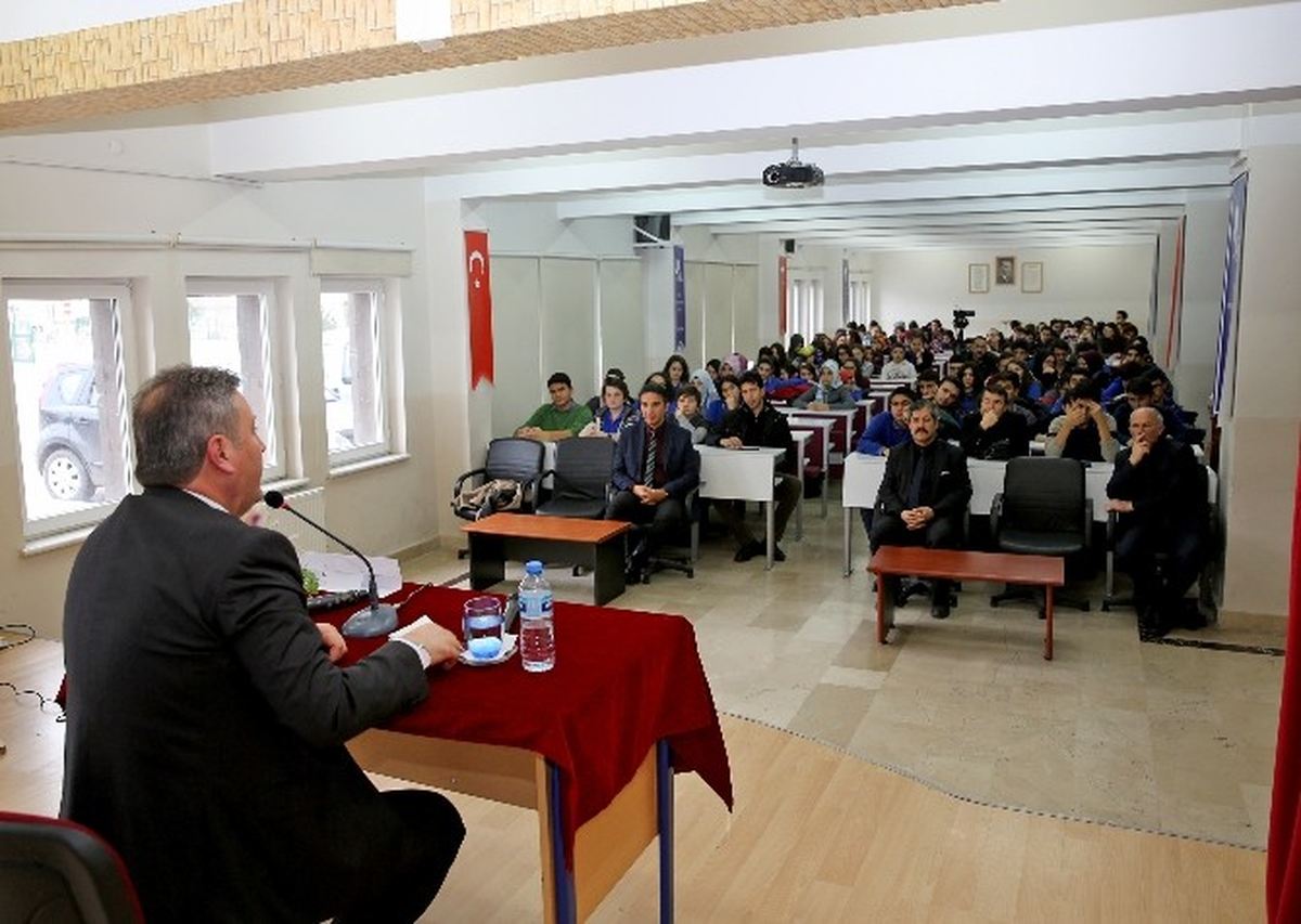 Başkan Palancıoğlu\'ndan Öğrencilere Altın Öğütler