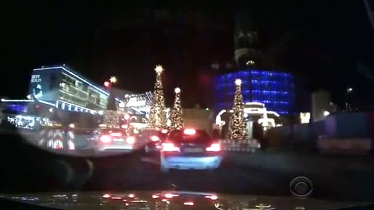 Berlin Saldırısı Başka Bir Aracın Kamerasına Böyle Yansıdı