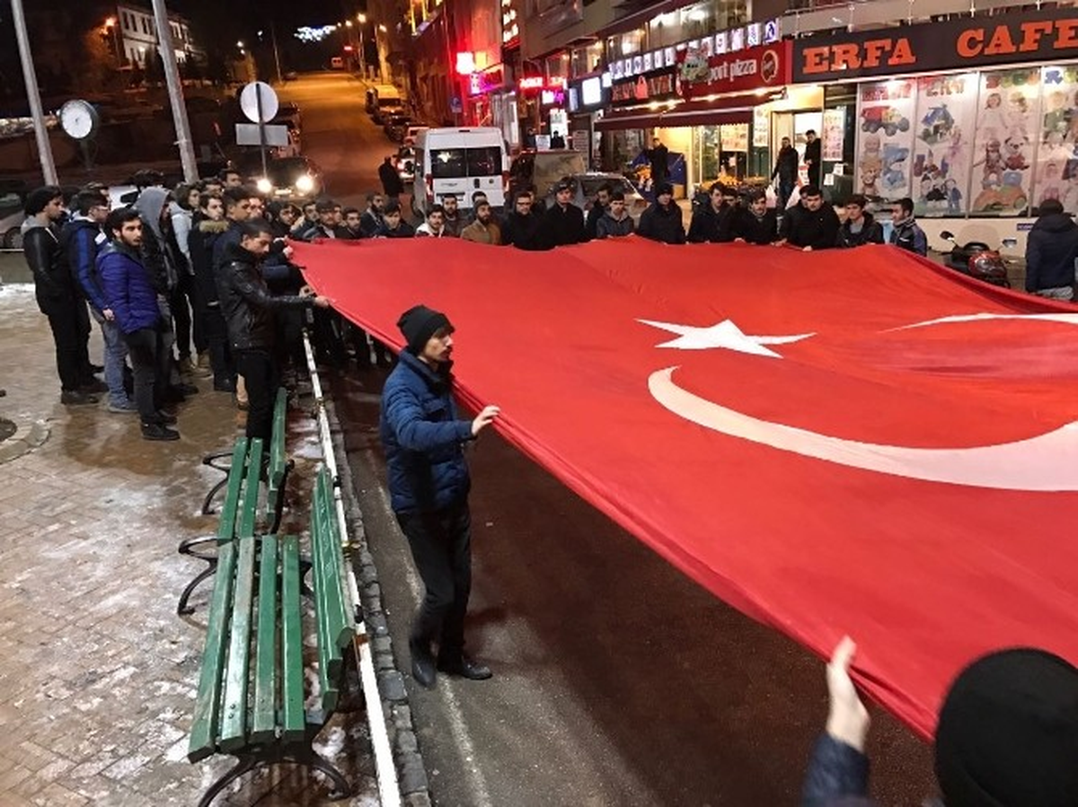 Bilecik Ülkü Ocakları\'ndan Askerlere Destek Yürüyüşü
