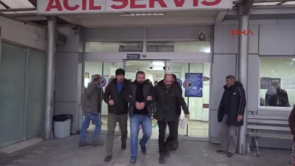 Çanakkale Yağma ve Zorla Senet Imzalatma Iddiasına 11 Gözaltı