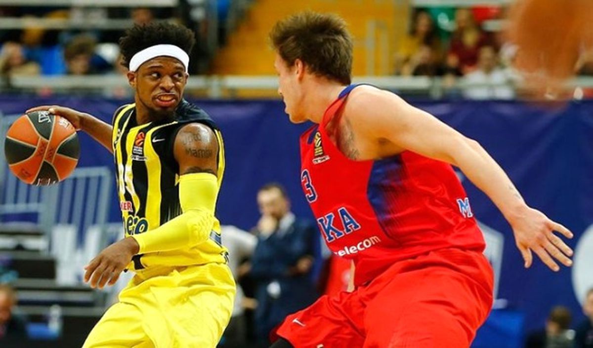 Fenerbahçe Son Şampiyonu Devirdi