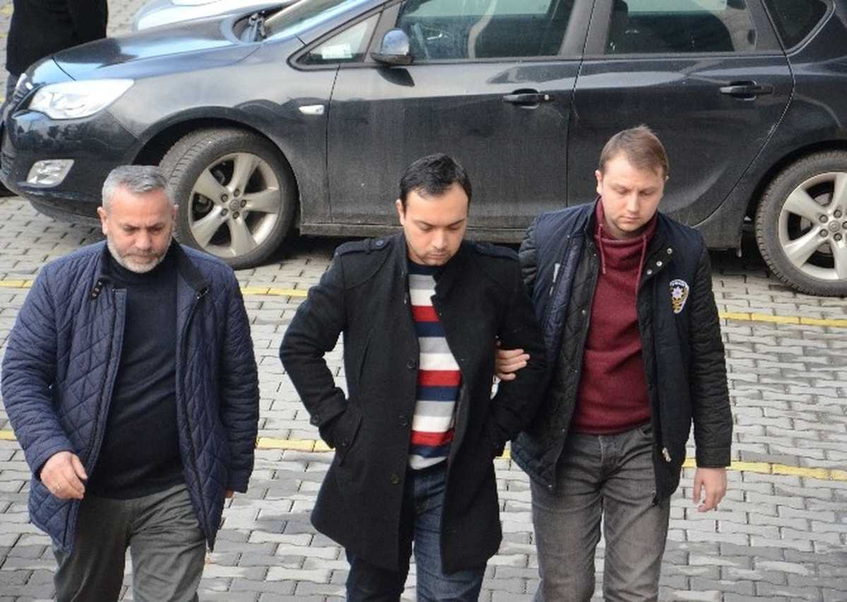 Fetö\'den Gözaltına Alınan Hakim Adliyeye Sevk Edildi