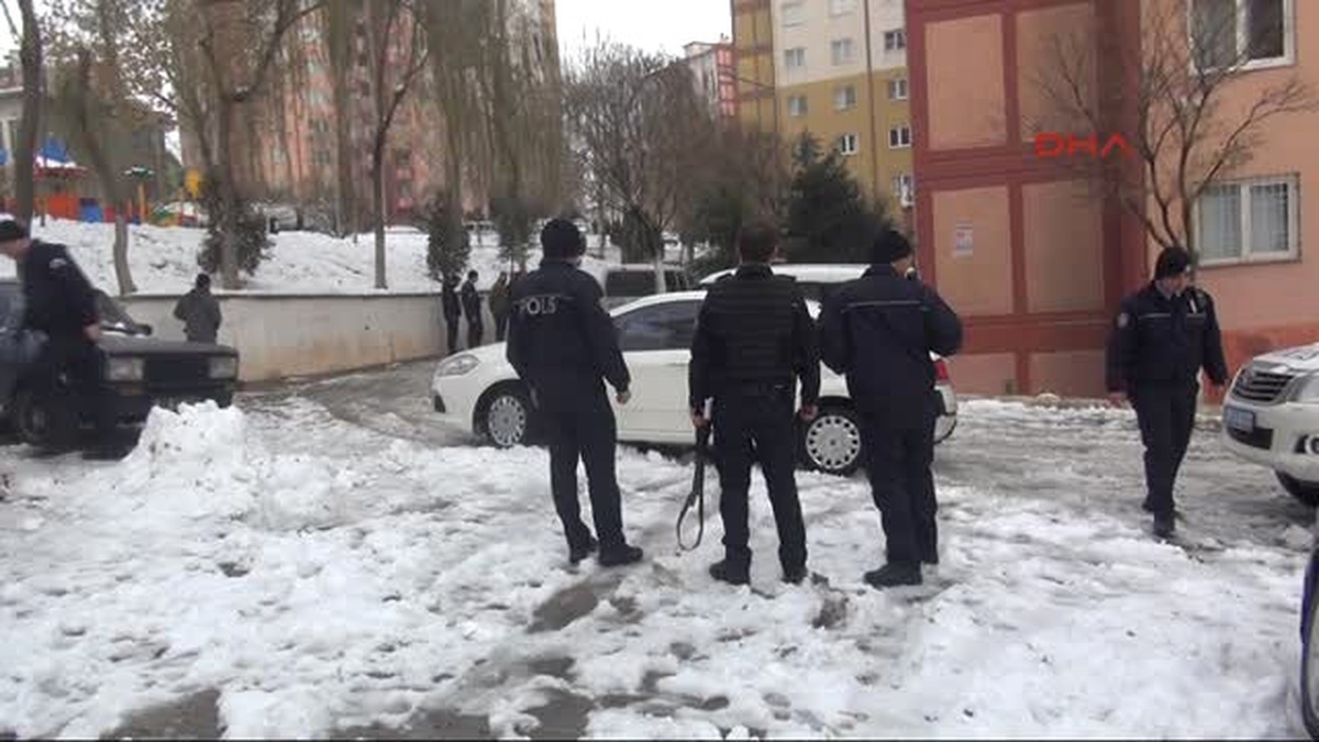 Gaziantep Evine Gelen Polise Ateş Açtı, Gözaltına Alındı