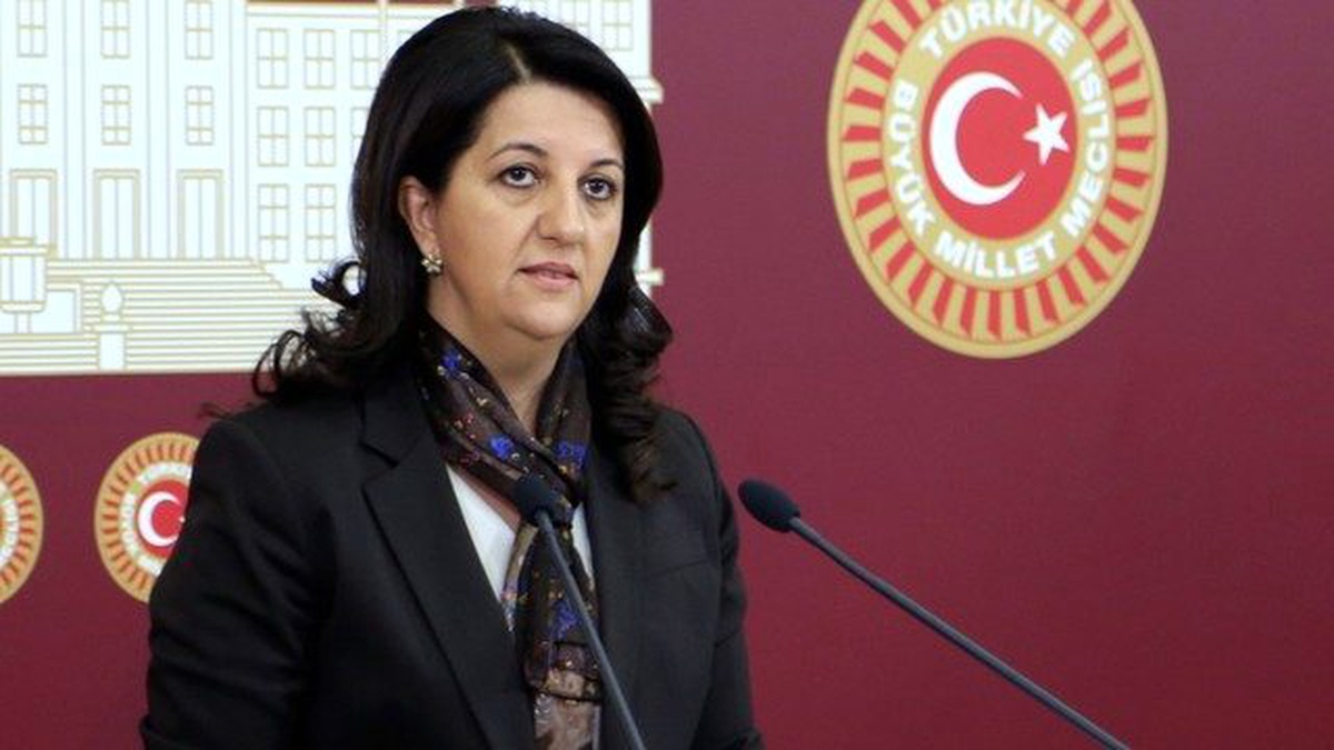 Hdp Mılletvekili Pervin Buldan Bakırköy Adalet Sarayı\'nda (1)
