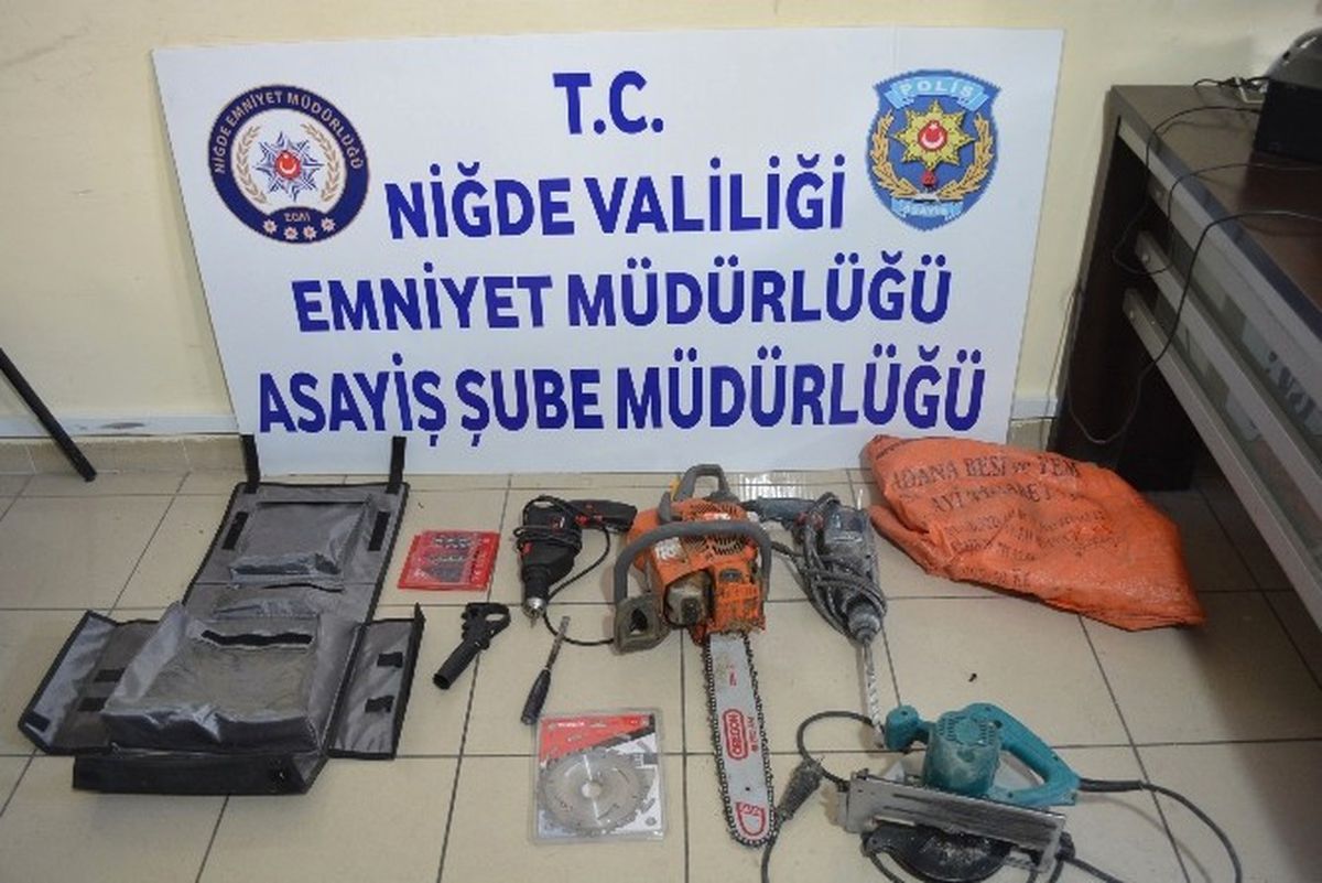 İnşaat Malzemesi Çalan 2 Kişi Yakalandı