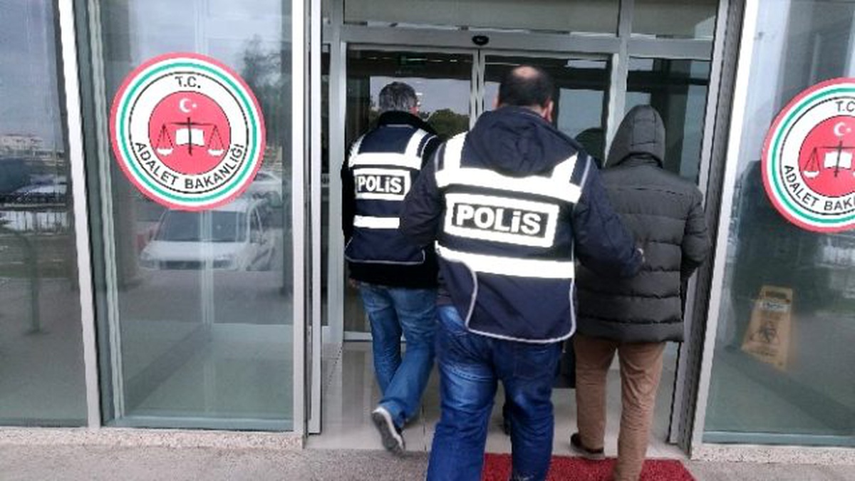 İş Adamlarına Fetö Operasyonu: 21 Gözaltı