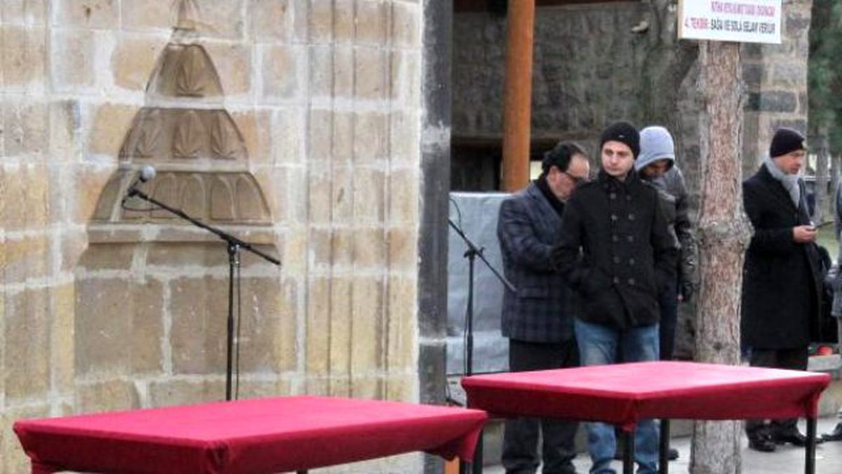 Kayseri\'de Çifte Şehit Acısı (2)