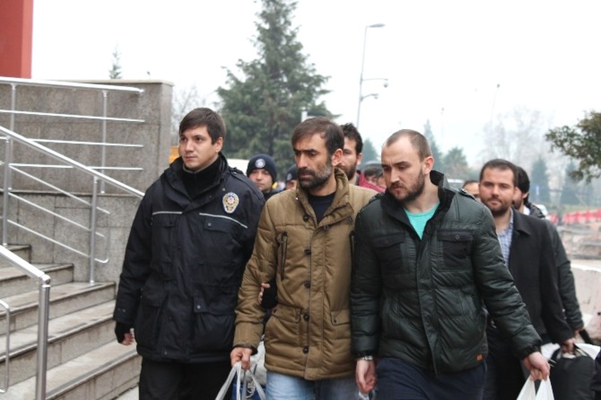 Kocaeli\'de Fetö\'den 2 Kişi Tutuklandı