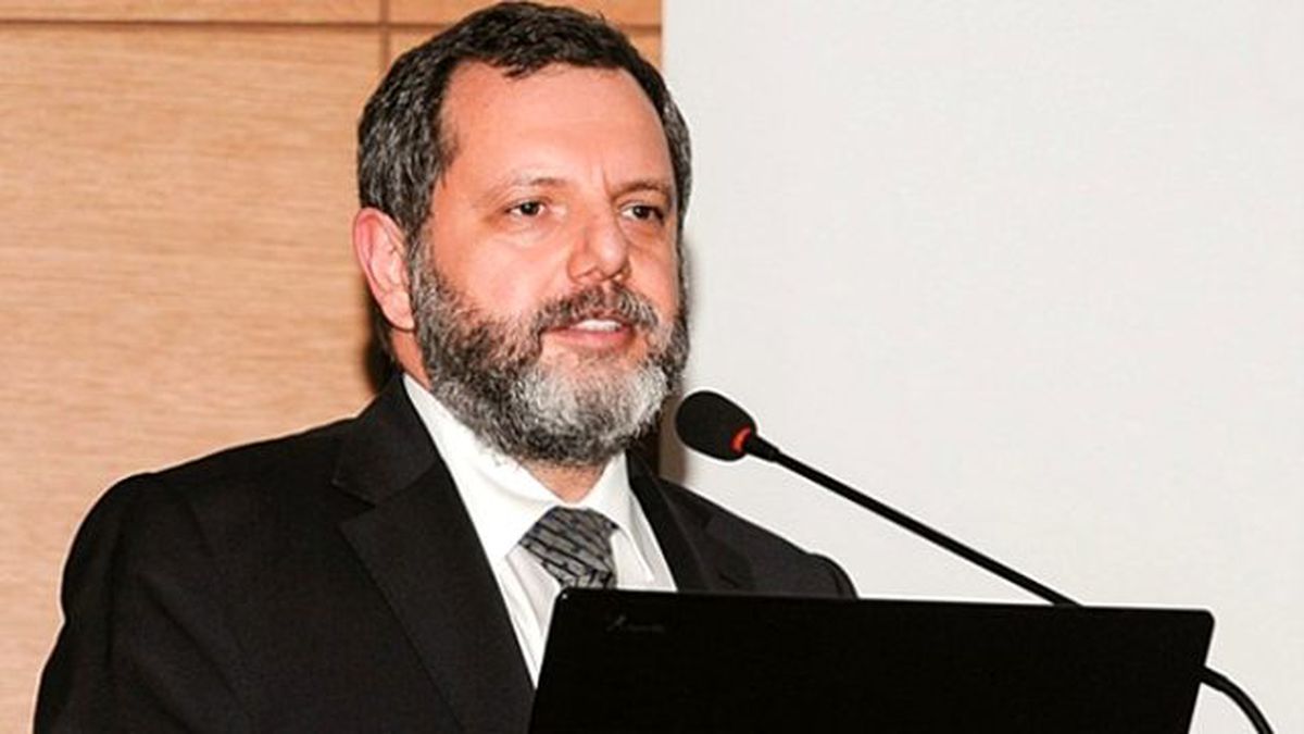 Kuğular Siyah Ama Enseyi Karartma Zamanı Değil!