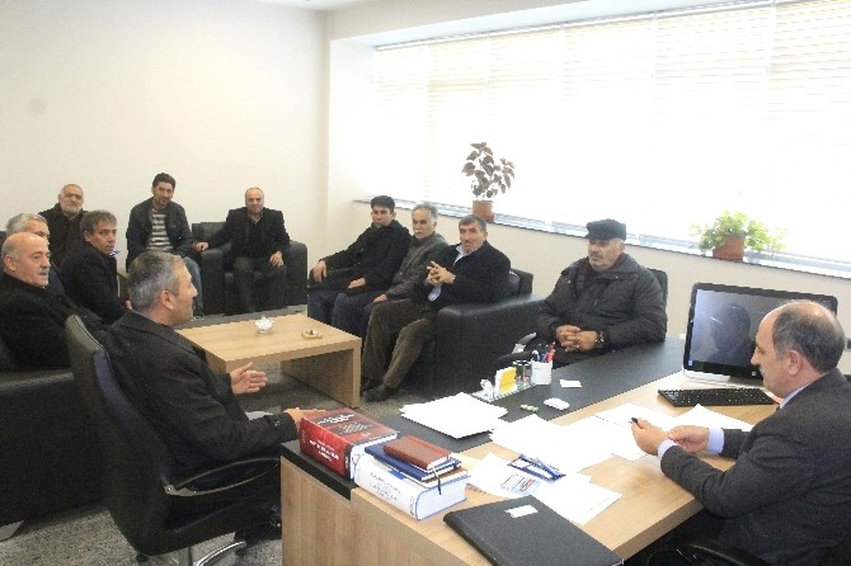 Muhtarlardan Genel Sekreter Yaşar\'a Ziyaret