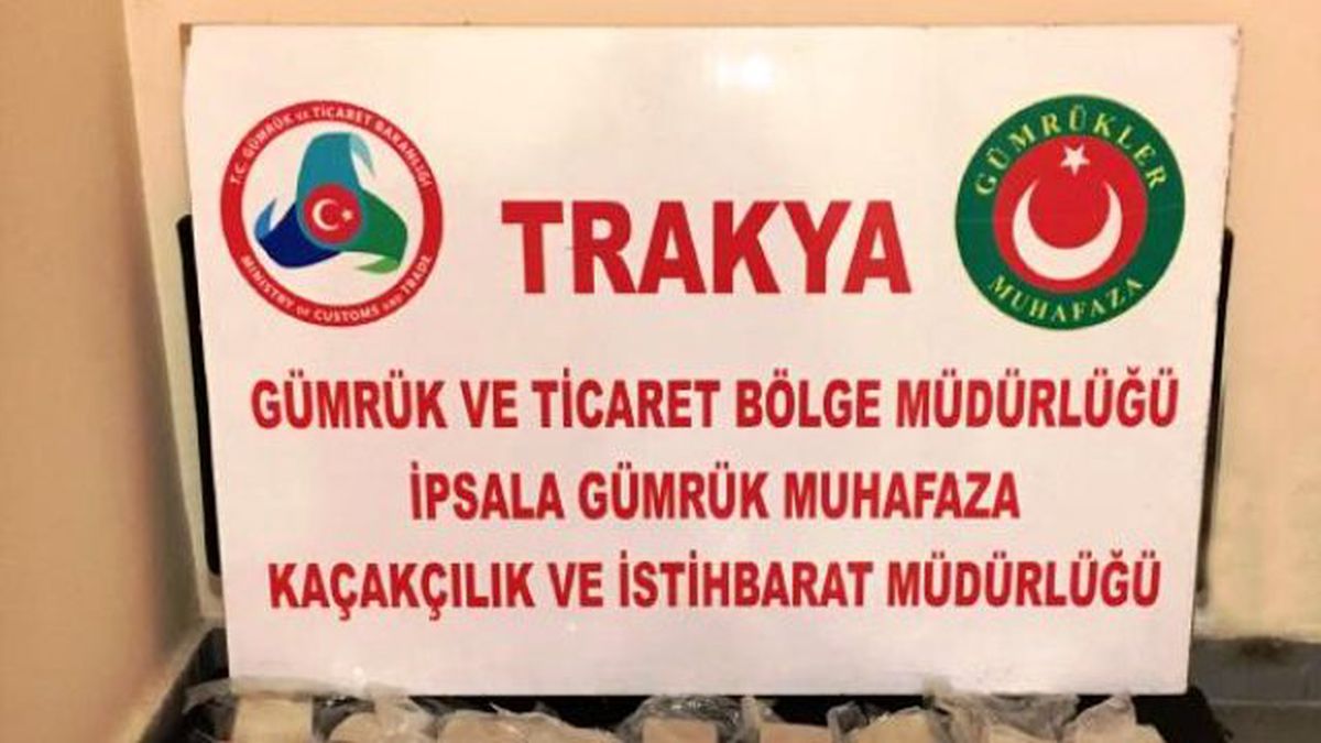 Otomobilde 7 Kilo Eroin Ele Geçirildi