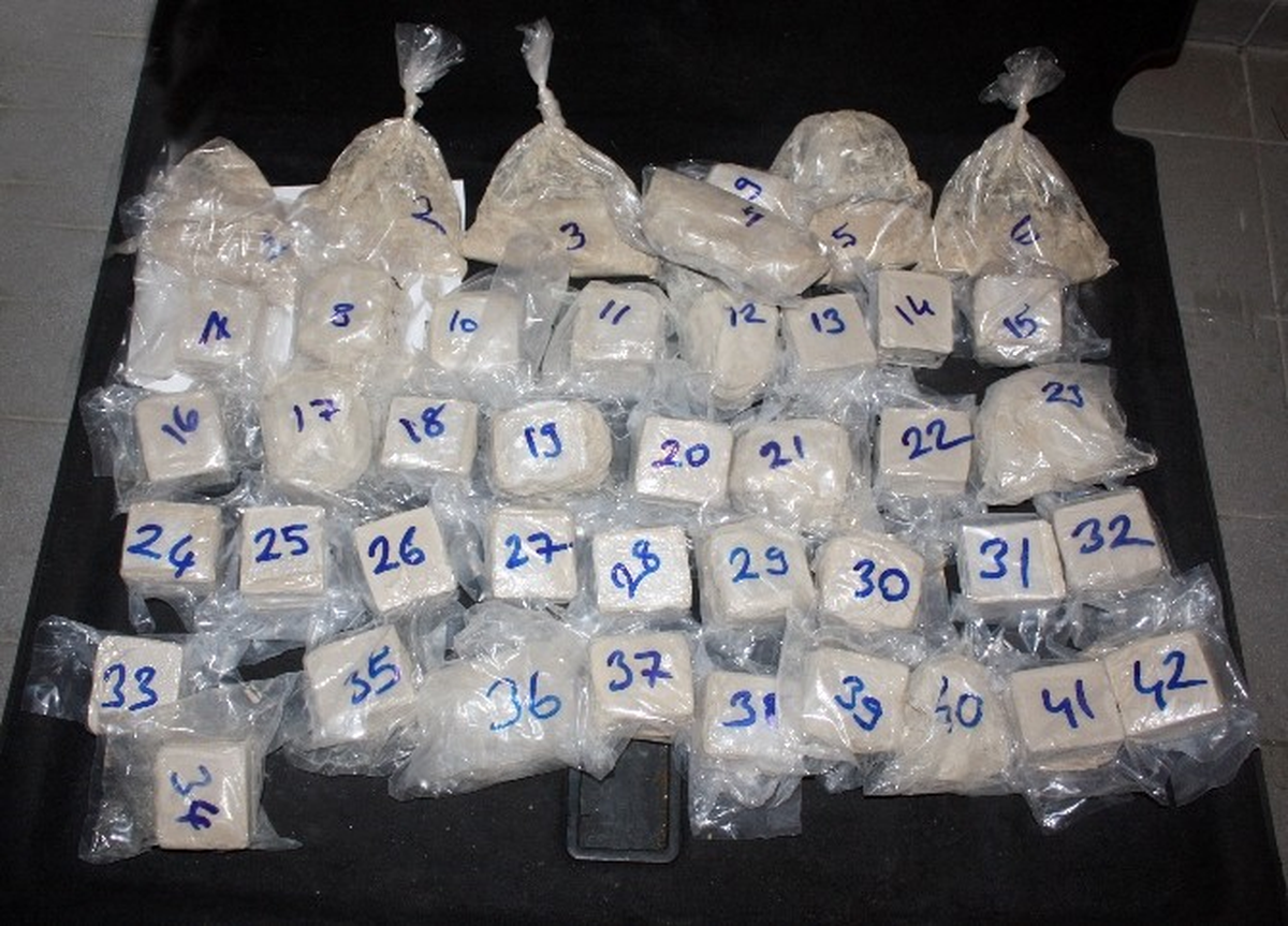 Otomobilin Tamponundan 7 Kilo Eroin Çıktı