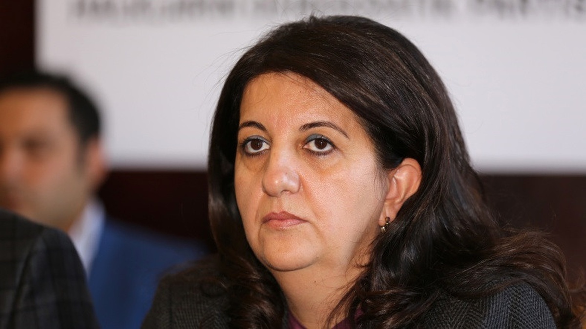 Pervin Buldan Adliye Çıkışında Açıklama Yaptı (2)