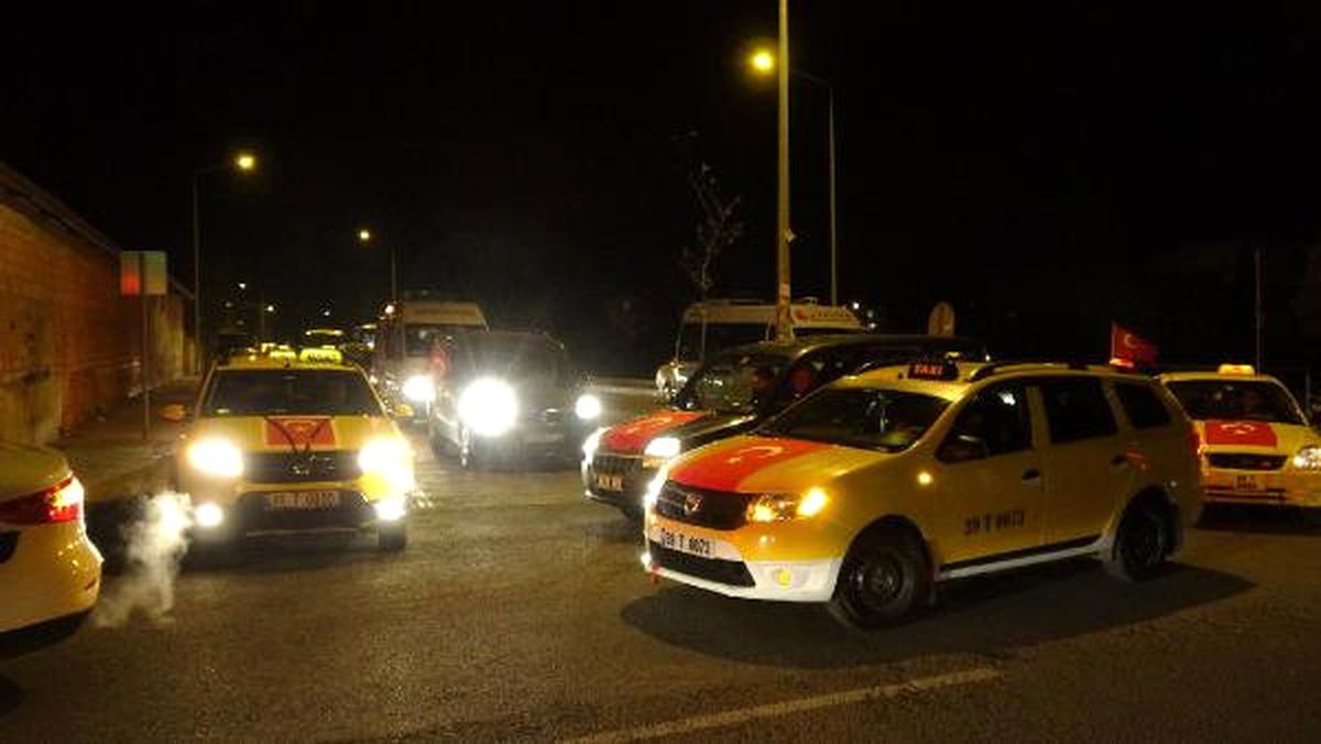 Şehit Astsubay Özüpek\'i, Kırklareli\'de 20 Bin Kişi Uğurladı (2)