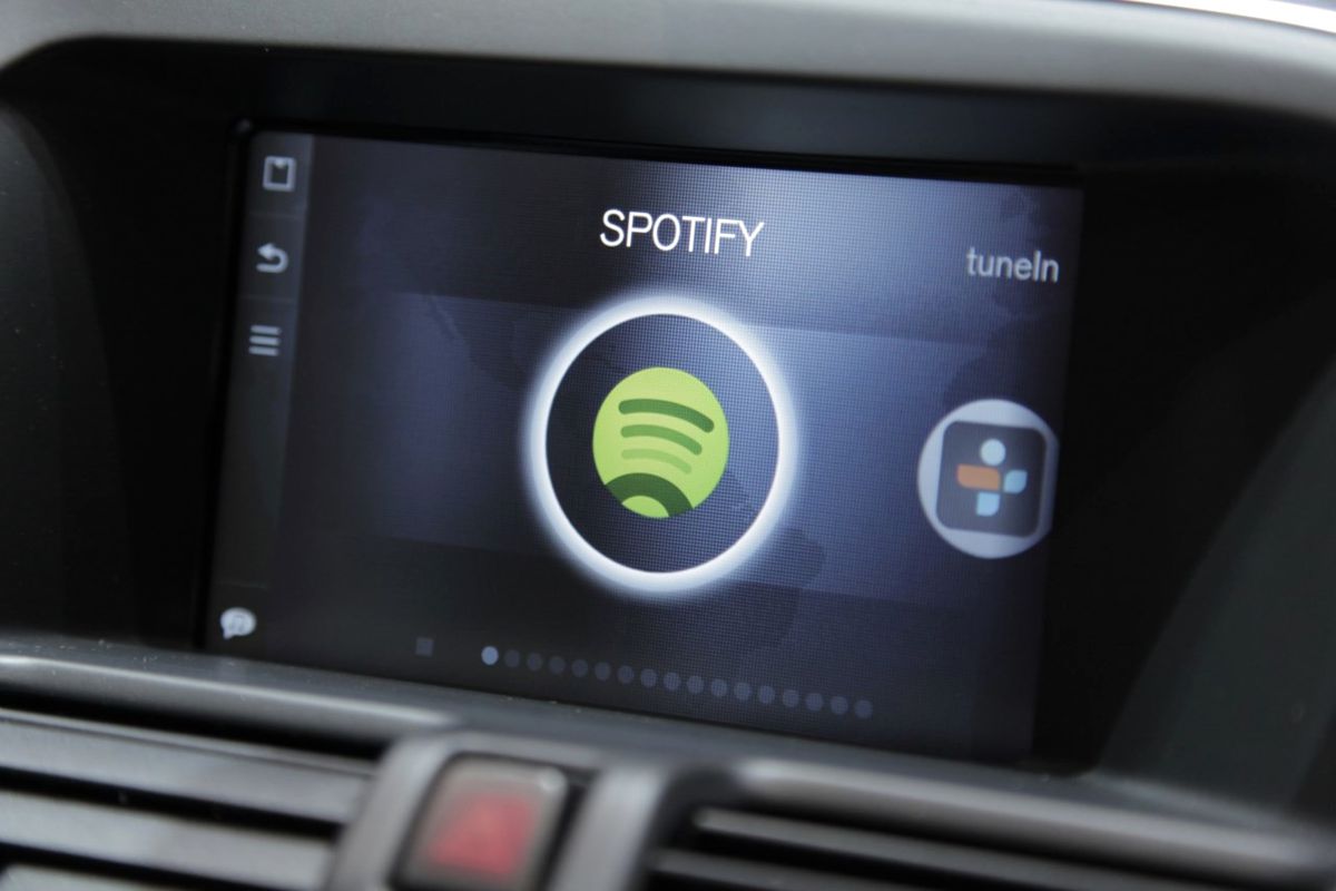 Spotify\'dan Lexus\'a Müzik Uygulaması