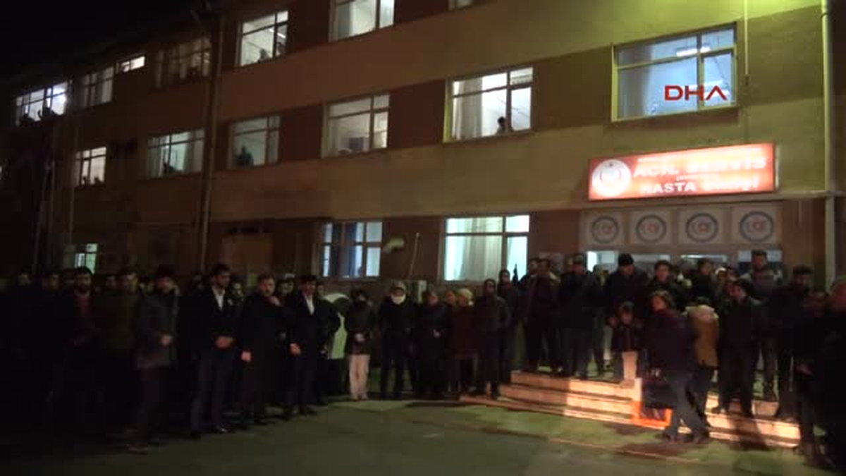 Suriye Şehitleri Özüpek ve Acar\'ın Cenazeleri Memleketlerinde