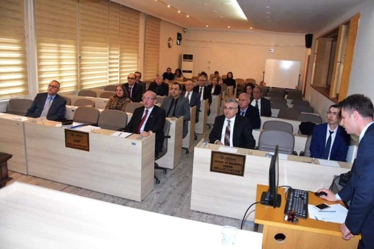 Tekirdağ Büyükşehir Belediyesi 2017\'de Daha Fazla Yatırım Yapacak