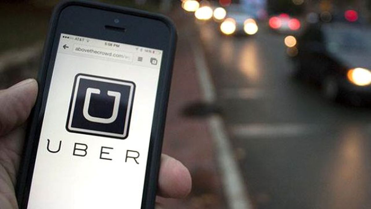 Uber Sürücüsüz Araçlarını Arizona\'ya Taşıdı