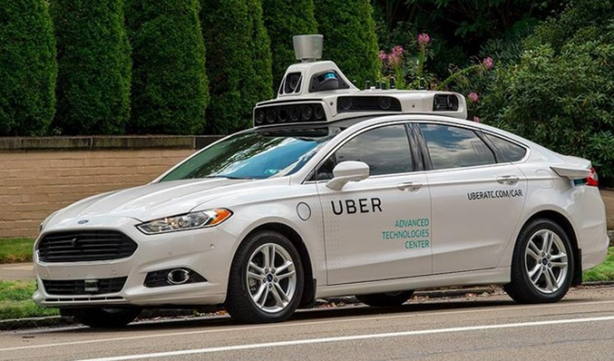 Uber, Sürücüsüz Araçlarını Arizona\'ya Taşıdı