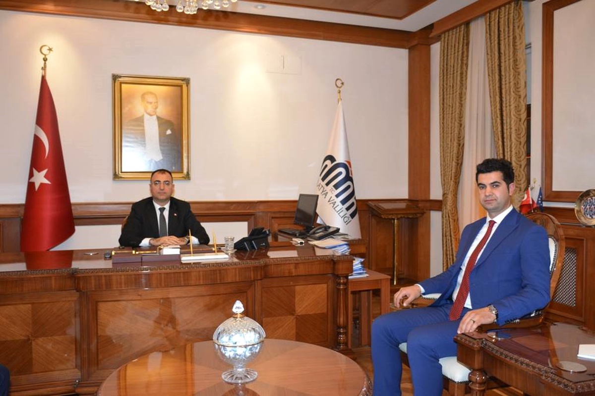 Vali Toprak, Yazıhan Kaymakamı Akça\'yı Kabul Etti