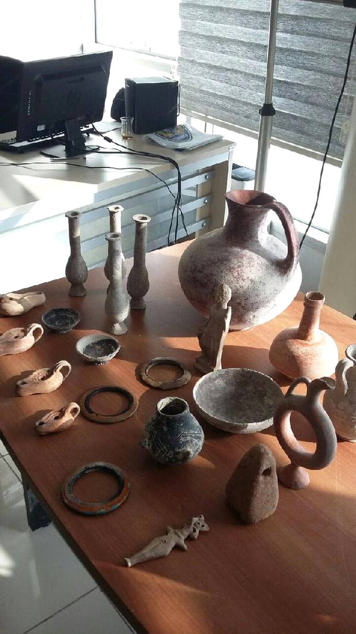 Van\'da Urartu ve Roma Dönemlerine Ait Tarihi Eser Ele Geçirildi