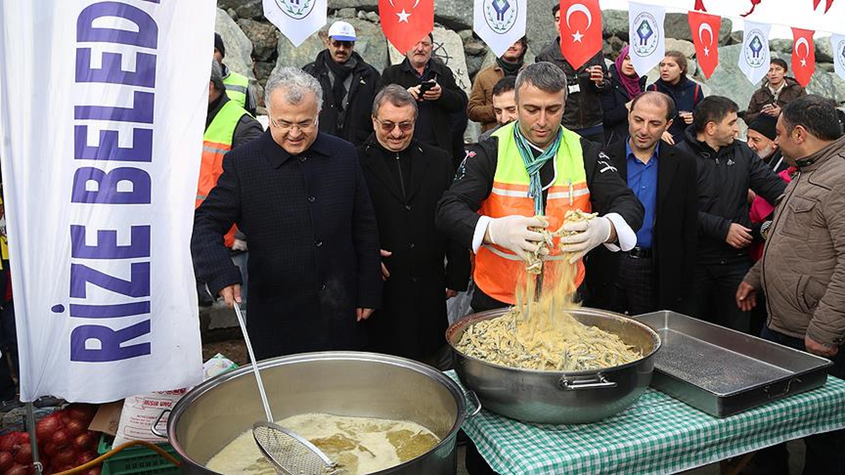 2,5 Ton Hamsi 2 Saatte Tükendi
