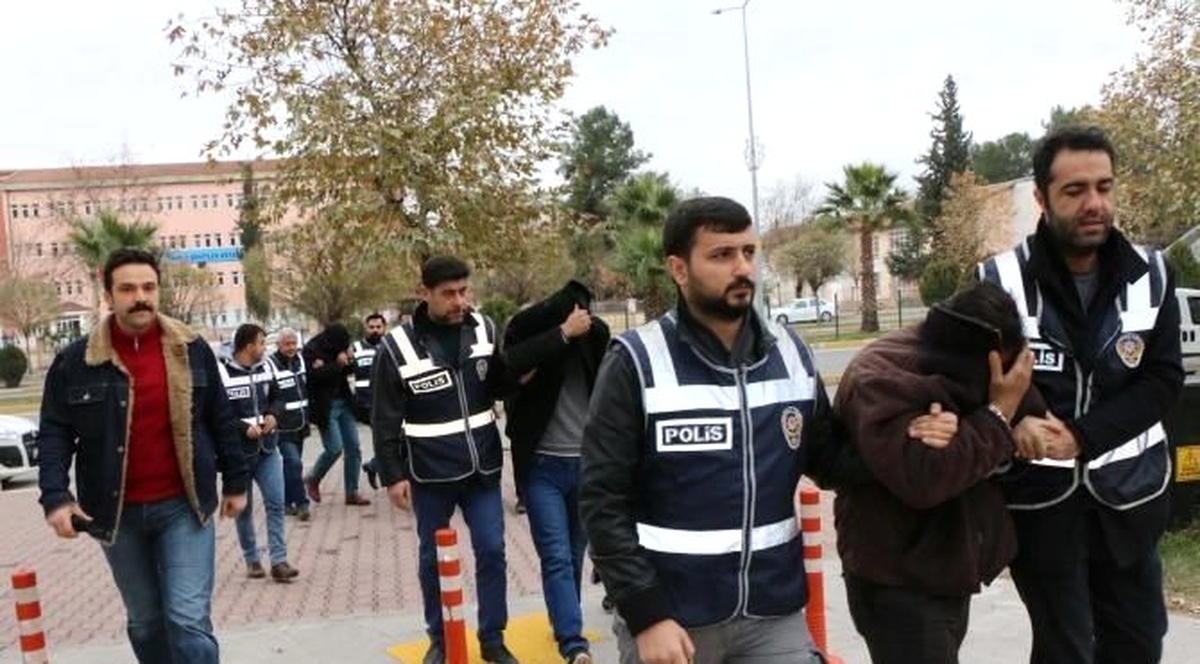 Adıyaman Çelik Kasaları Açan 7 Şüpheli Adliyede
