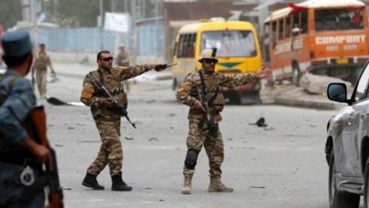 Afganistan\'da Taliban\'ın Eski Elçisinin Evine Saldırı