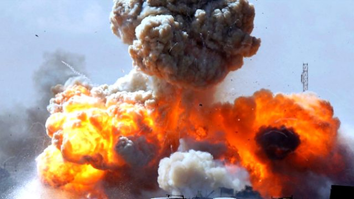 Afganistan\'da Taliban Polis Karakoluna Saldırdı: 10 Ölü