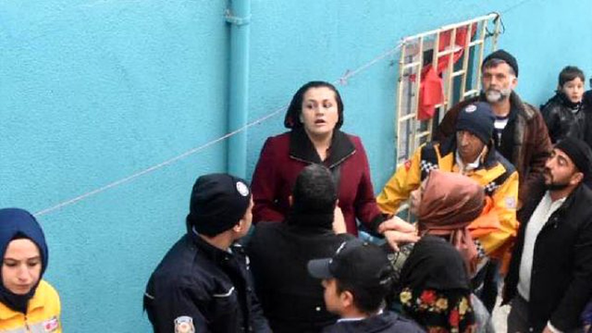 Annelerinin Kapıyı Kilitleyip Evde Bıraktığı İki Çocuk Yangında Öldü