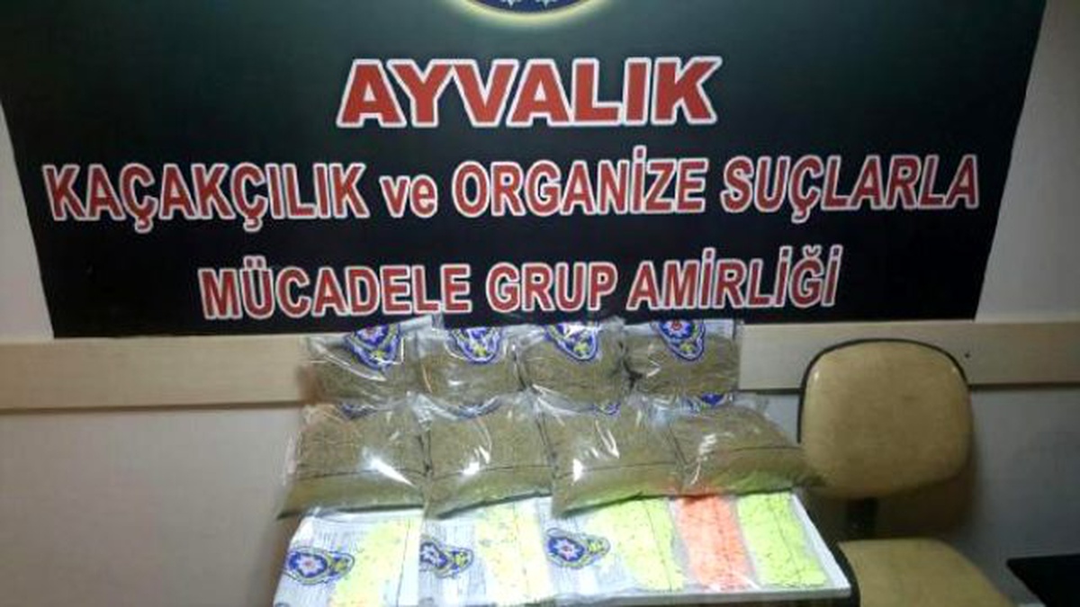 Ayvalık\'ta Uyuşturucu Operasyonu: 5 Gözaltı