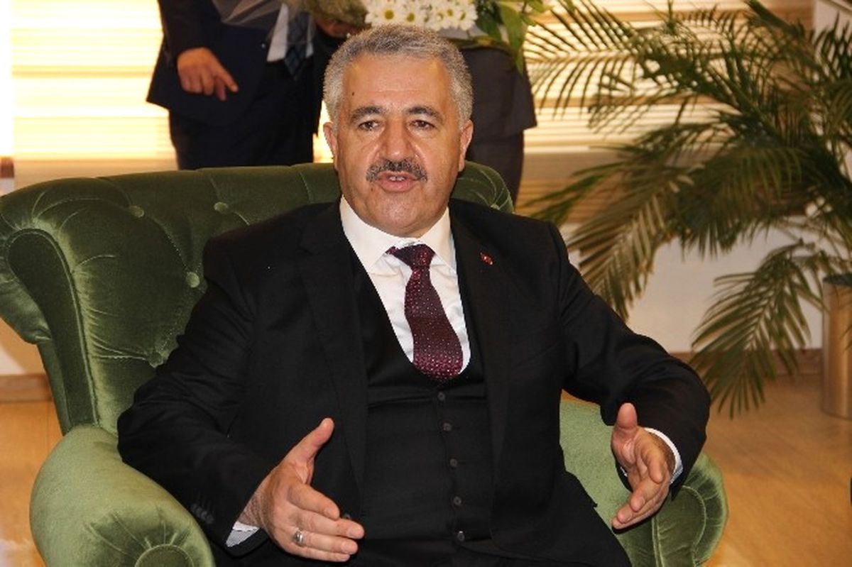 Bakan Arslan\'dan Millete Teşekkür