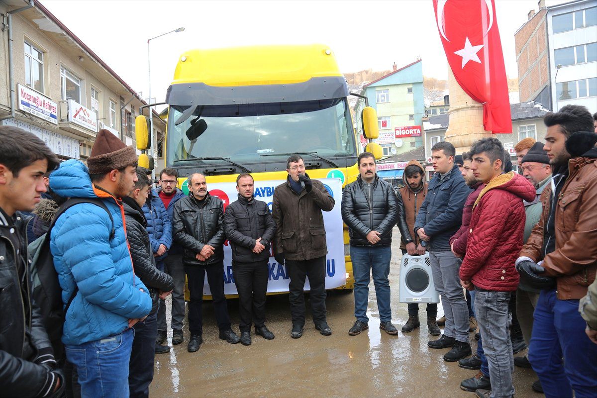 Bayburt\'tan Halep\'e Yardım Tırı