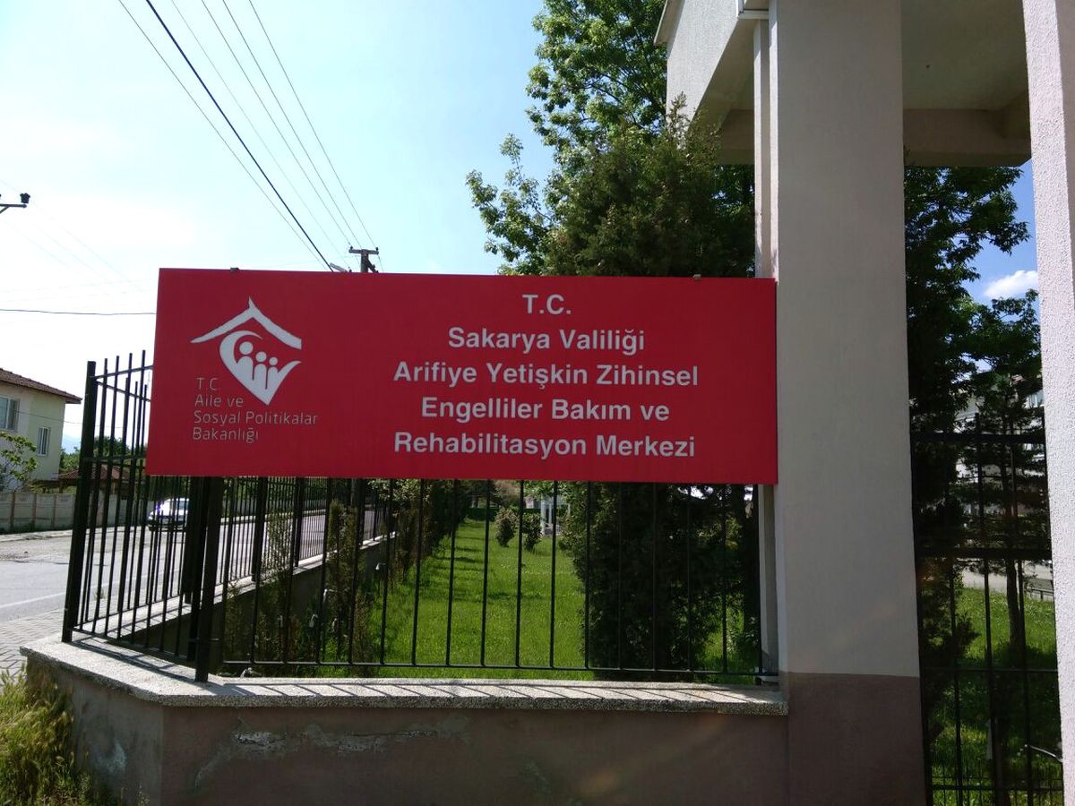 Bu Merkezde Sanata Engel Yok