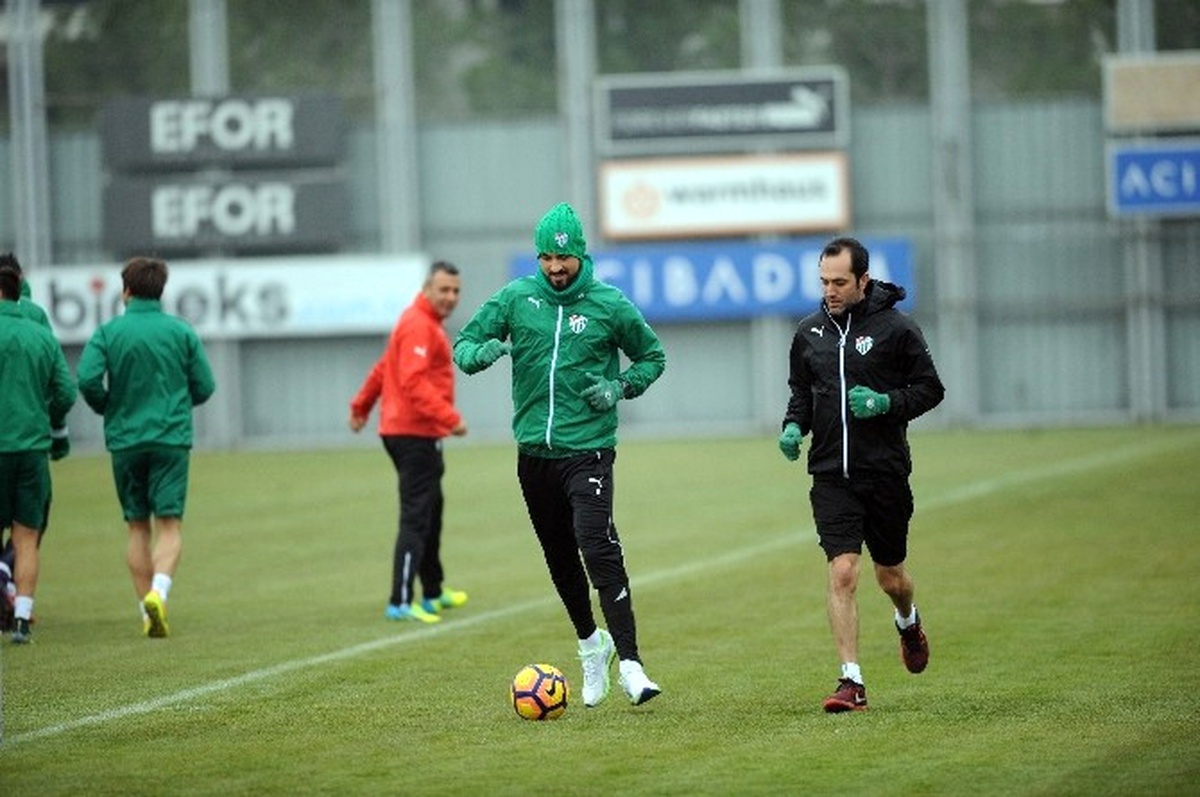 Bursaspor\'da Gençlerbirliği Hazırlıkları Başladı