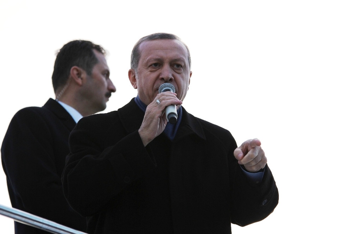 Dha Yurt - Cumhurbaşkanı Erdoğan Kiraz\'da Halka Seslendi : Büyük Devlet Bu Operasyonlarda Belli Olur