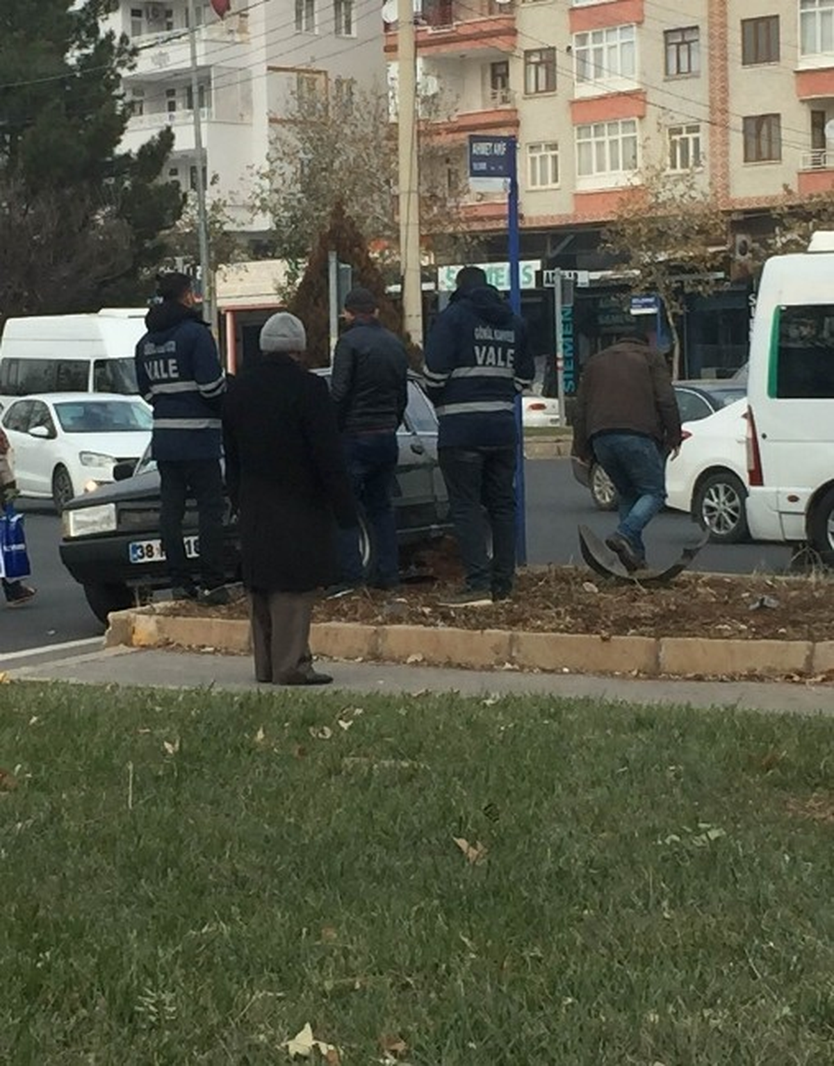 Diyarbakır\'da Maddi Hasarlı Trafik Kazası